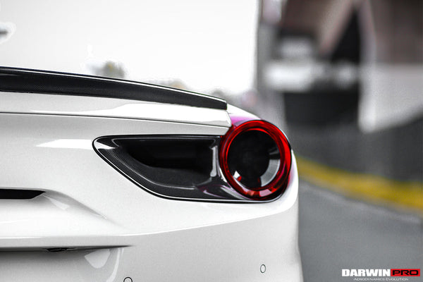 Darwinpro 2015-2019 Ferrari 488 GTB/Spyder Couvertures de feu arrière en fibre de carbone sèche