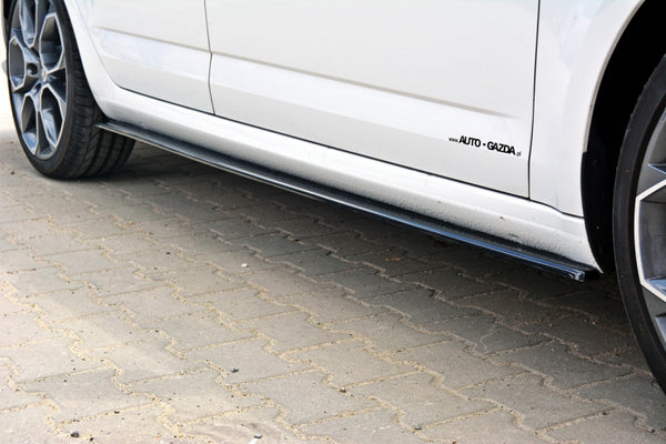 Front Ansatz V.3 für Skoda Octavia RS Mk3 Carbon Look – Tuning King