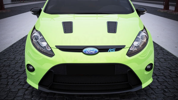 Entlüftungsöffnungen an der Motorhaube, imitiert im Ford Fiesta MK7 RS-Look